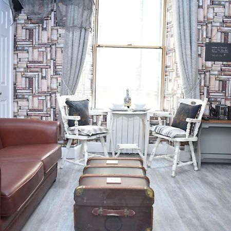 Magical Wizarding Residence In Heart Of เอดินบะระ ภายนอก รูปภาพ